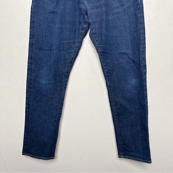 GAP Mens 33 x 32 Athletic Taper Dark Wash Blue Denim Jeasn - Picture 6 of 16